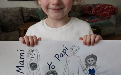 Me tomé un día libre no planeado para seguir en secreto a mi esposo y a mi hija – Lo que descubrí me hizo flaquear las rodillas