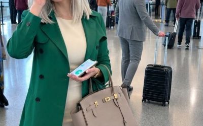 Lloré mientras llevaba a mi esposo al aeropuerto, luego transferí 720.000 dólares y presenté la demanda de divorcio.